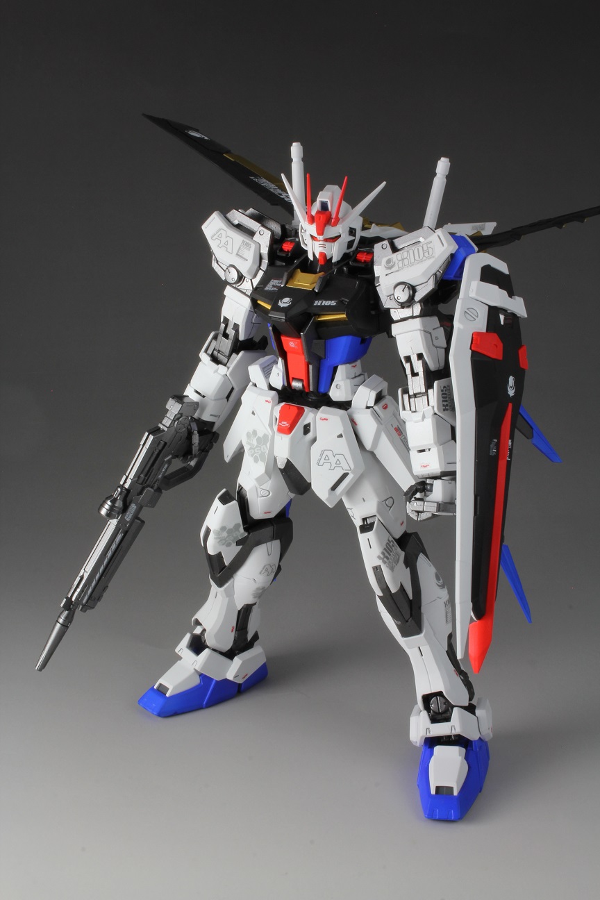 Mg エールストライク Ver Rm 完成 Master Grade Club